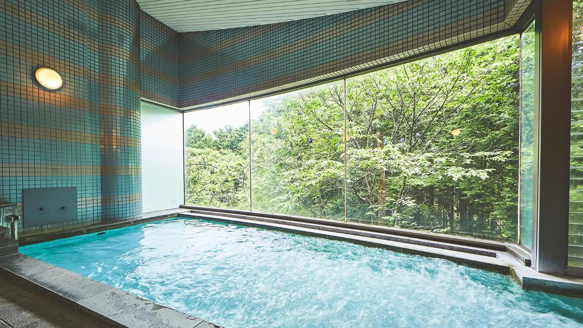 ** Отель Shiki Resort Forest Хаконе Япония